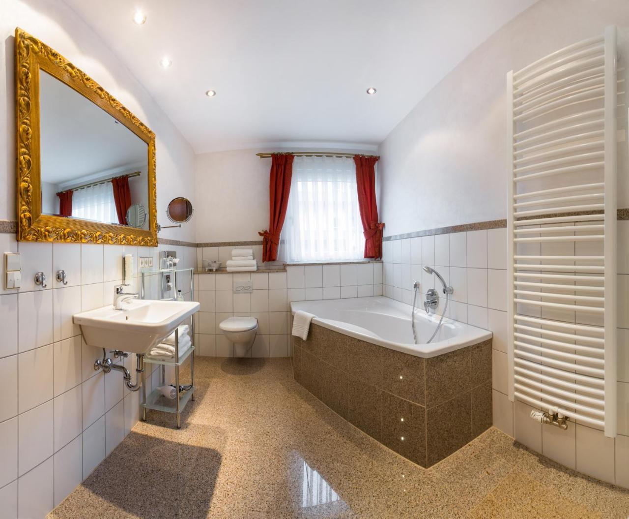 Romantik Hotel Rindenmuehle Villingen-Schwenningen Extérieur photo